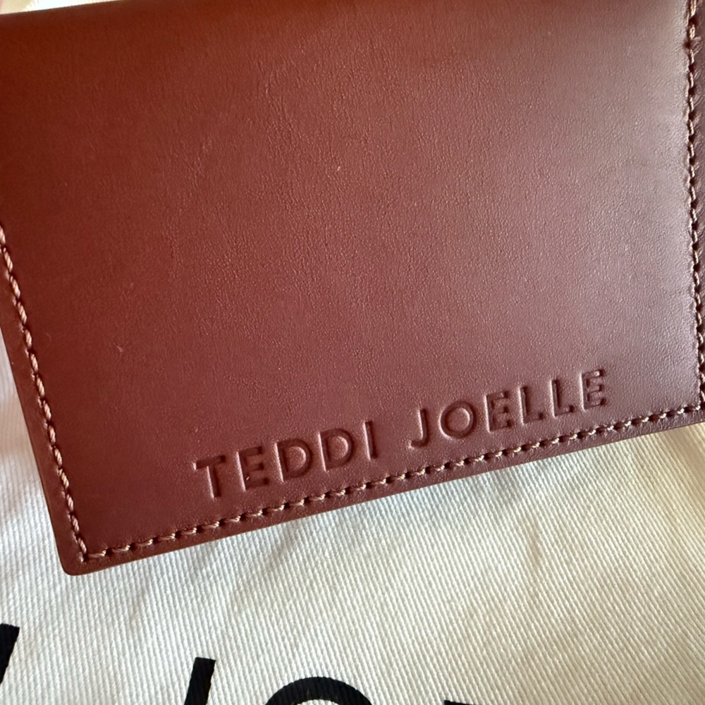 Teddi Joelle Signature Clutch and Card Holder in cognac - Picture 4 of 12